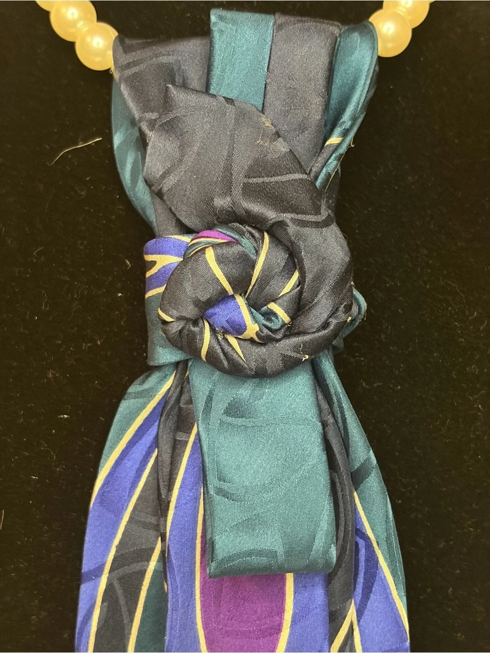 Blue Teardrop Pattern Silk Scarf Necklace